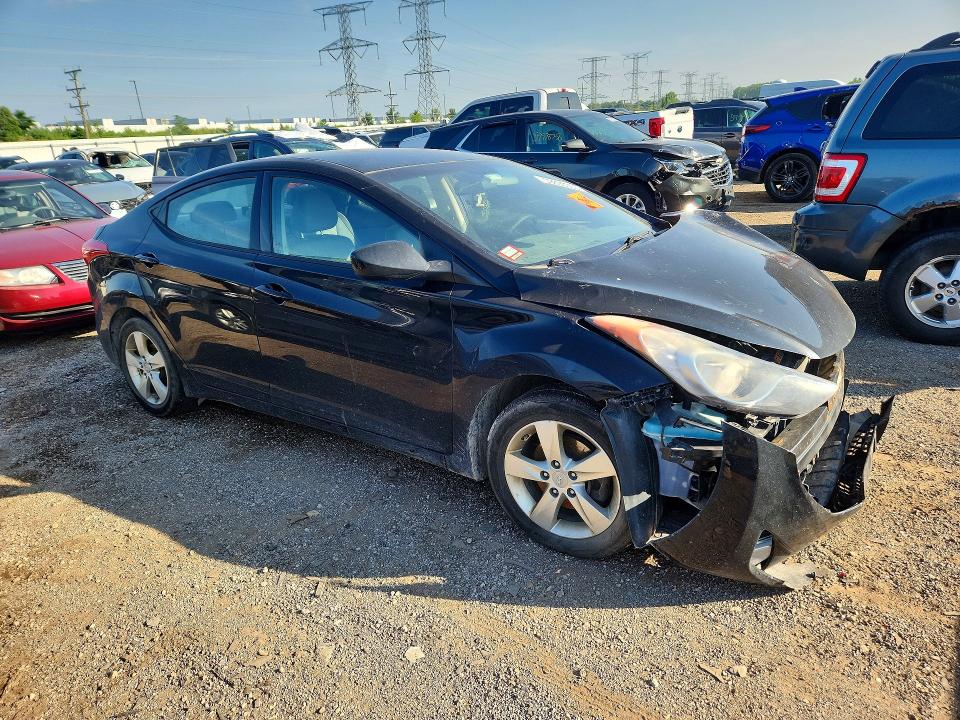 2013 Hyundai Elantra მანქანა იყიდება აუქციონზე, vin: KMHDH4AE7DU005802, აუქციონის ნომერი: 59893306