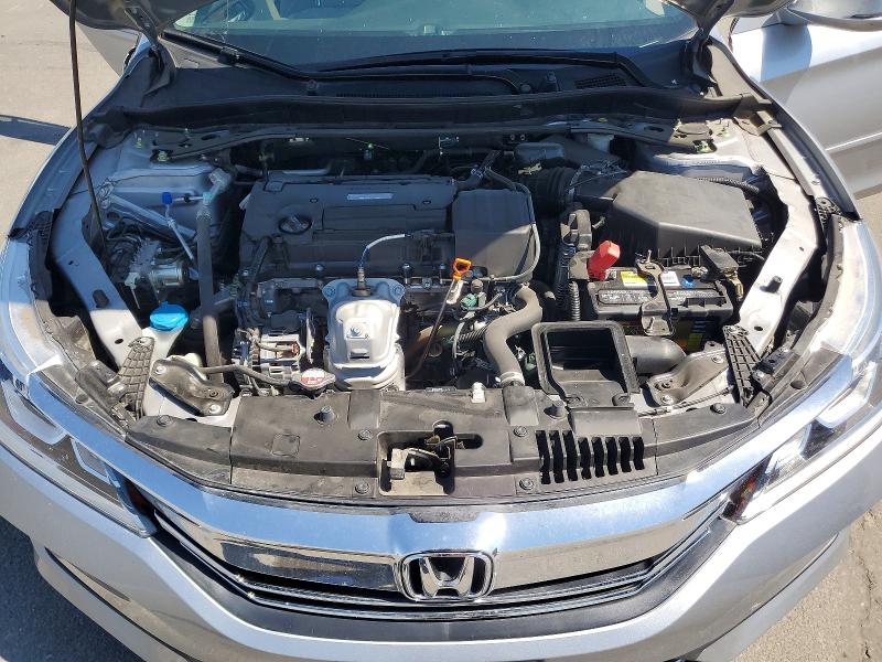 Продаж на аукціоні авто 2017 Honda Accord, vin: 1HGCR2F87HA092677, номер лоту: 60450856