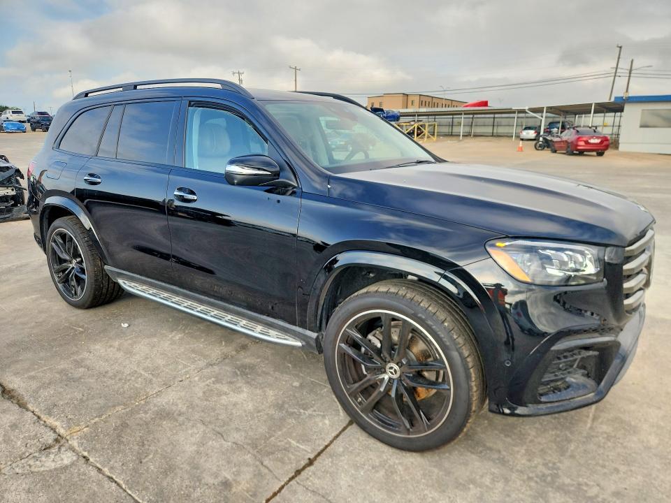 60930846 :رقم المزاد ، 4JGFF5KE8TB643392 vin ، 2026 Mercedes-benz Gls مزاد بيع