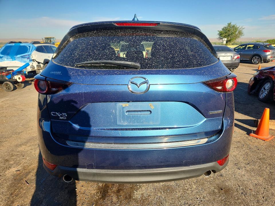 Продаж на аукціоні авто 2021 Mazda Cx-5, vin: JM3KFBCM8M0500504, номер лоту: 60121056