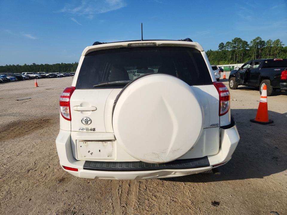 2011 Toyota Rav4 მანქანა იყიდება აუქციონზე, vin: 2T3BF4DV3BW157413, აუქციონის ნომერი: 62144236