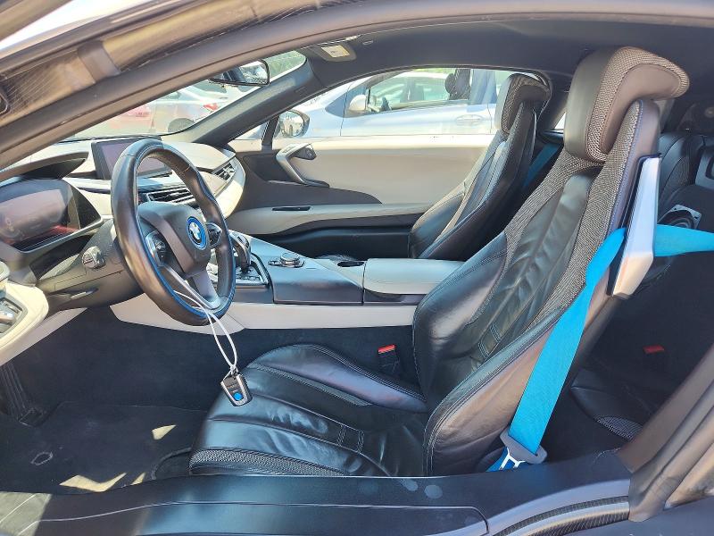 2015 Bmw I8 მანქანა იყიდება აუქციონზე, vin: WBY2Z2C51FV392210, აუქციონის ნომერი: 61066656