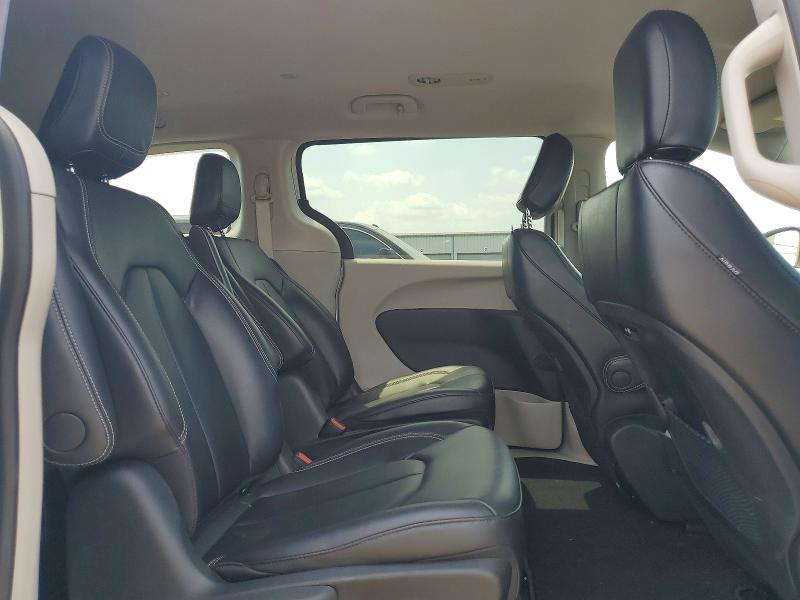 Продажа на аукционе авто 2024 Chrysler Pacifica, vin: 2C4RC1S7XRR150294, номер лота: 61150336