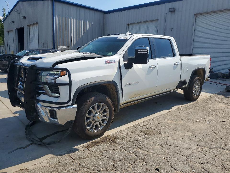59171966 :رقم المزاد ، 1GC4KPEY3SF358034 vin ، 2025 Chevrolet Silverado مزاد بيع