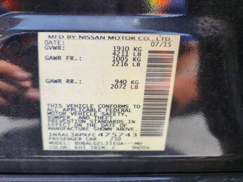 60622476 :رقم المزاد ، 1N4AL3APXFC475743 vin ، 2015 Nissan Altima مزاد بيع