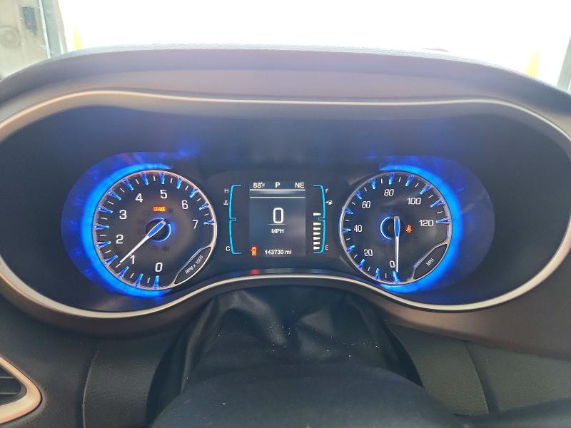 Продажа на аукционе авто 2017 Chrysler Pacifica, vin: 2C4RC1BGXHR644945, номер лота: 59657236