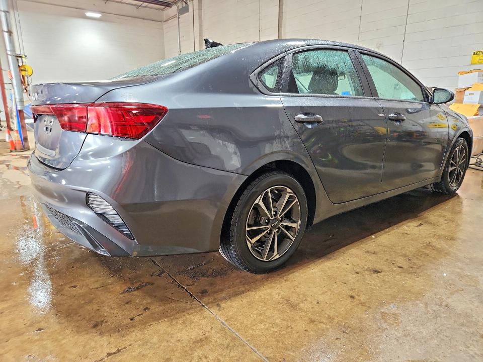 Продажа на аукционе авто 2023 Kia Forte, vin: 3KPF24AD8PE574134, номер лота: 61036646
