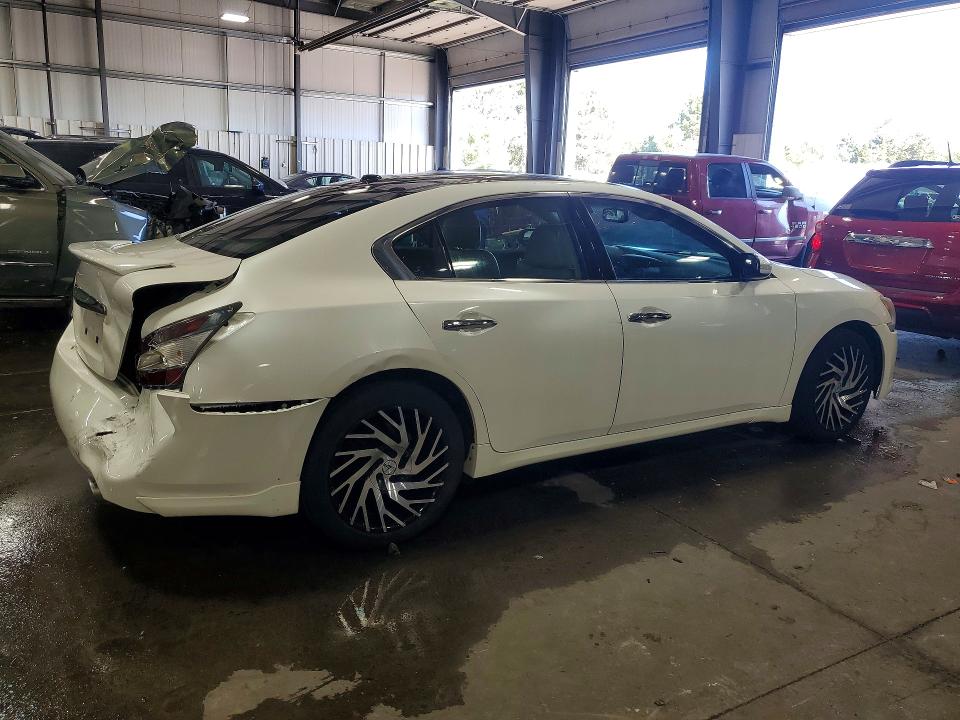59994396 :رقم المزاد ، 1N4AA5AP1DC825579 vin ، 2013 Nissan Maxima مزاد بيع