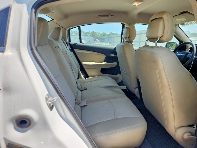 63194986 :رقم المزاد ، 1C3CCBAB2CN131054 vin ، 2012 Chrysler 200 مزاد بيع