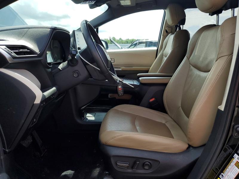 60640796 :رقم المزاد ، 5TDZSKFC9PS092781 vin ، 2023 Toyota Sienna مزاد بيع