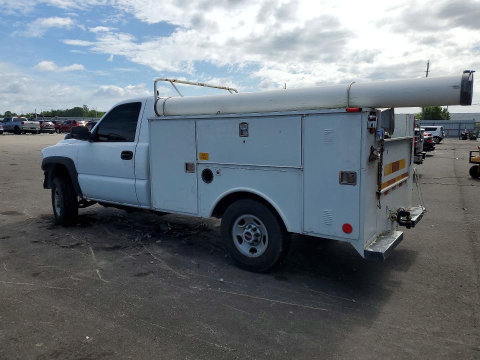 2001 Chevrolet Silverado მანქანა იყიდება აუქციონზე, vin: 1GBHC24U01E210853, აუქციონის ნომერი: 60421176