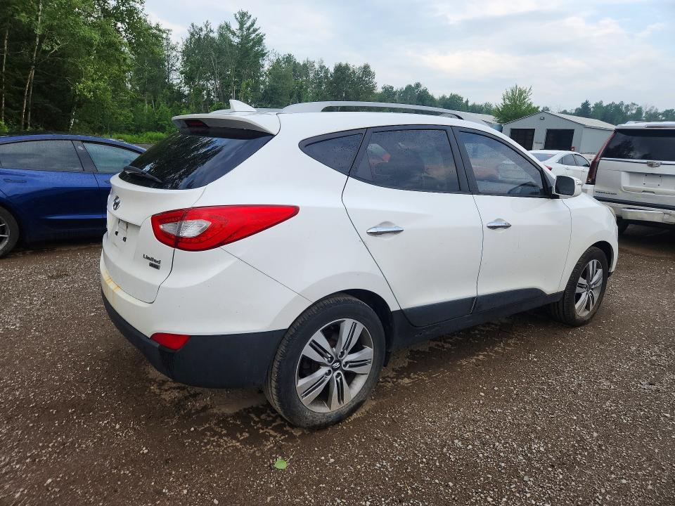 Продажа на аукционе авто 2015 Hyundai Tucson, vin: KM8JUCAG8FU055458, номер лота: 61886266