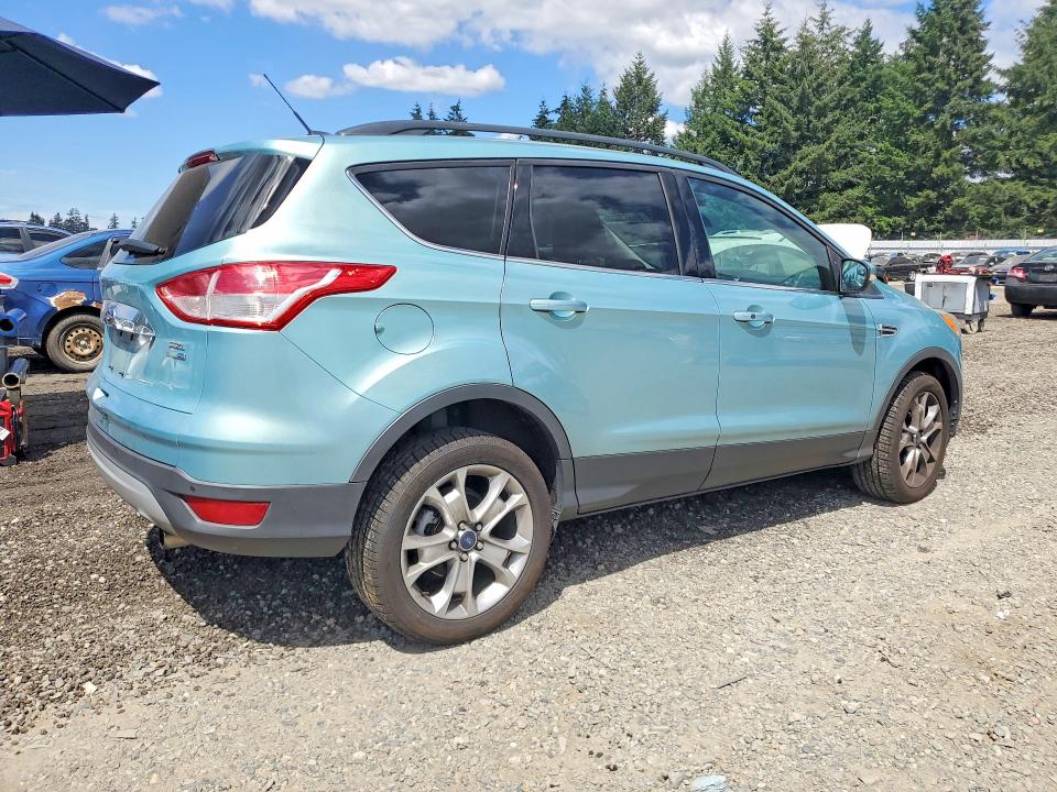 2013 Ford Escape მანქანა იყიდება აუქციონზე, vin: 1FMCU9H98DUD39950, აუქციონის ნომერი: 60865056