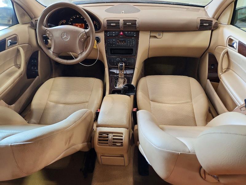 61758096 :رقم المزاد ، WDBRF61J42E009059 vin ، 2002 Mercedes-benz C مزاد بيع
