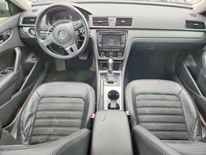 63569206 :رقم المزاد ، 1VWBS7A31EC053328 vin ، 2014 Volkswagen Passat مزاد بيع
