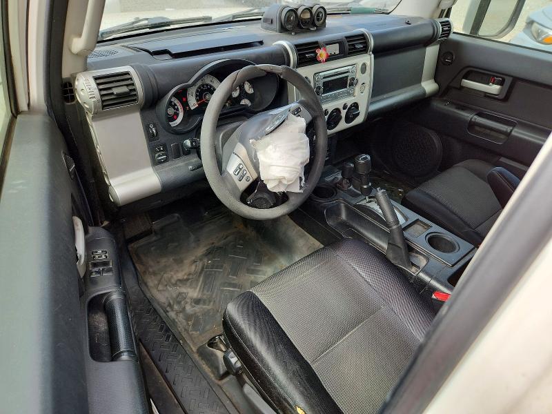 61762106 :رقم المزاد ، JTEBU4BF9EK190488 vin ، 2014 Toyota Fj Cruiser مزاد بيع