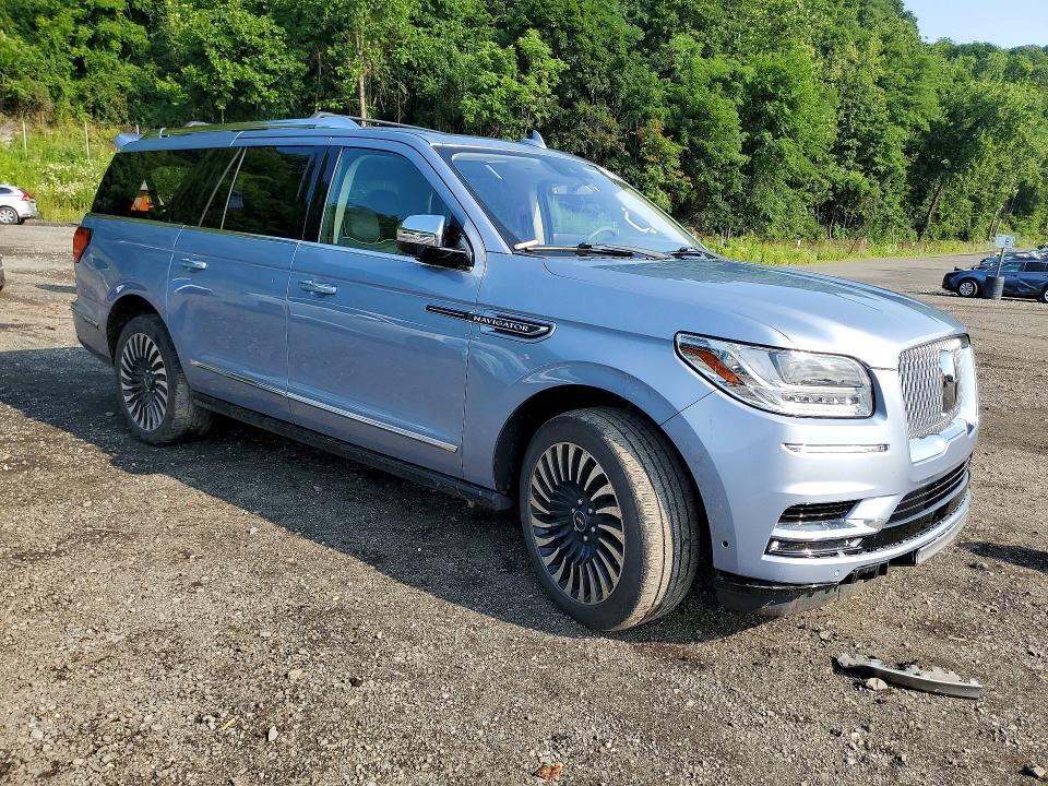 Продажа на аукционе авто 2020 Lincoln Navigator, vin: 5LMJJ3TT1LEL08982, номер лота: 61939546