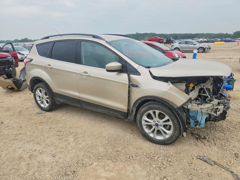 62963466 :رقم المزاد ، 1FMCU0GD6HUE92835 vin ، 2017 Ford Escape مزاد بيع