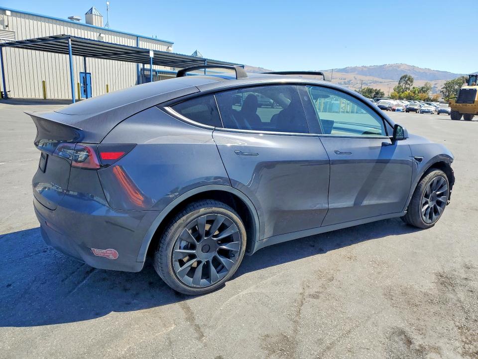 Aukcja sprzedaży 2024 Tesla Model Y, vin: 7SAYGDEE5RF025424, numer aukcji: 61365596
