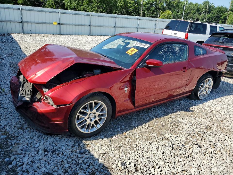 60926736 :رقم المزاد ، 1ZVBP8AM0E5211548 vin ، 2014 Ford Mustang مزاد بيع
