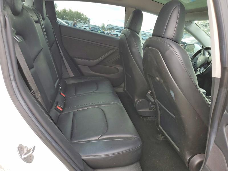 Продажа на аукционе авто 2018 Tesla Model 3, vin: 5YJ3E1EA3JF018498, номер лота: 63258756