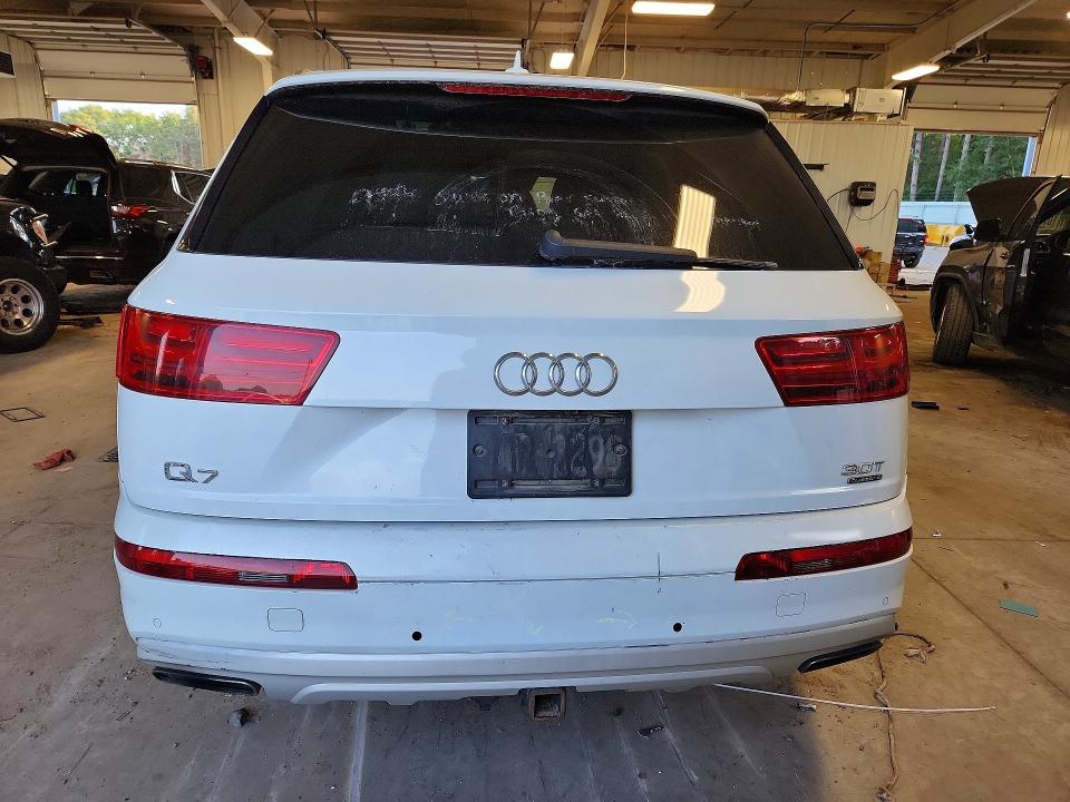 Продаж на аукціоні авто 2017 Audi Q7, vin: WA1LAAF79HD014949, номер лоту: 62119036