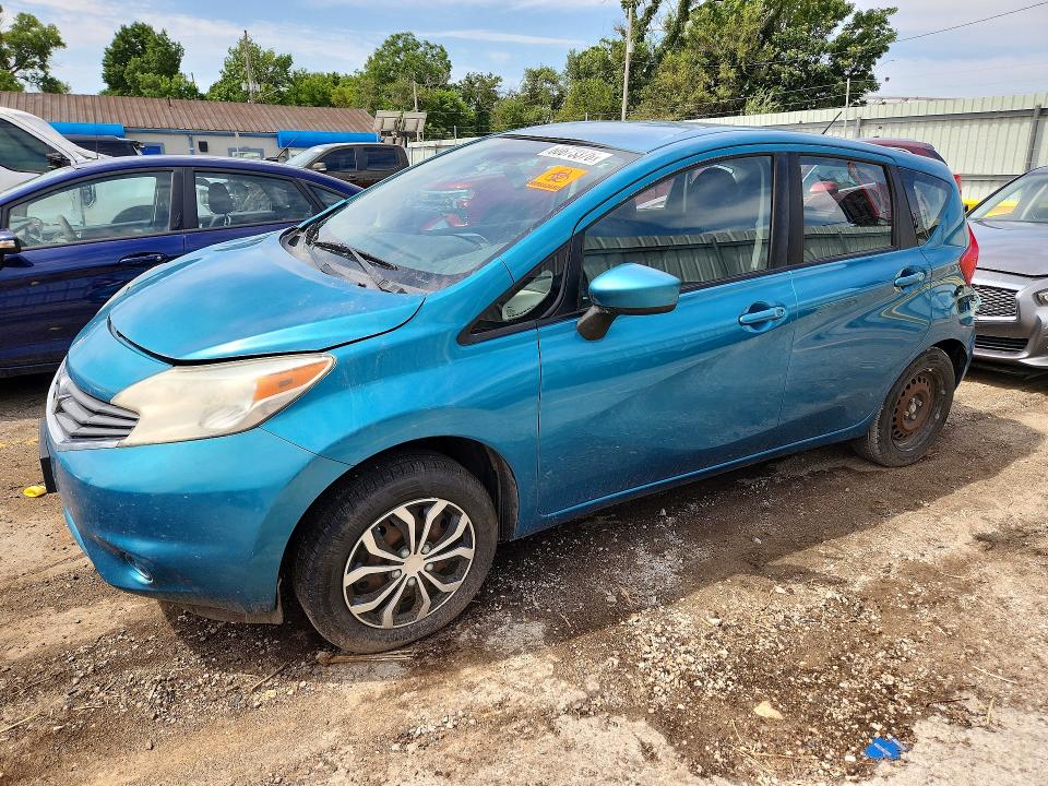 2015 Nissan Versa Note მანქანა იყიდება აუქციონზე, vin: 3N1CE2CP9FL394700, აუქციონის ნომერი: 60673376