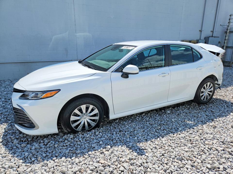Продаж на аукціоні авто 2024 Toyota Camry, vin: 4T1C31AK9RU628649, номер лоту: 62871536