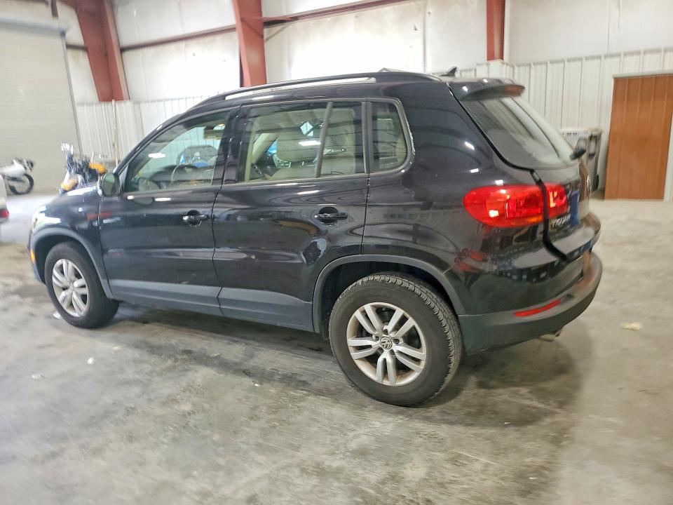 Aukcja sprzedaży 2017 Volkswagen Tiguan, vin: WVGBV7AX7HK021678, numer aukcji: 61708876