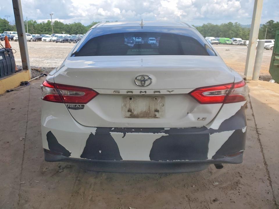 2019 Toyota Camry მანქანა იყიდება აუქციონზე, vin: 4T1B11HK1KU790143, აუქციონის ნომერი: 60862676