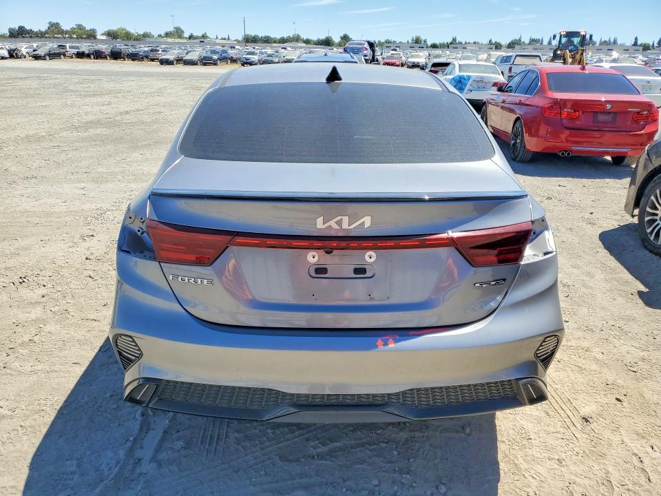 62668556 :رقم المزاد ، 3KPF54AD4RE782828 vin ، 2024 Kia Forte مزاد بيع