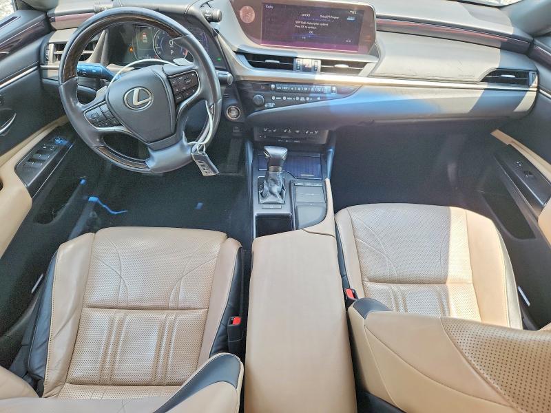 61742786 :رقم المزاد ، 58ABZ1B15KU006824 vin ، 2019 Lexus Es مزاد بيع