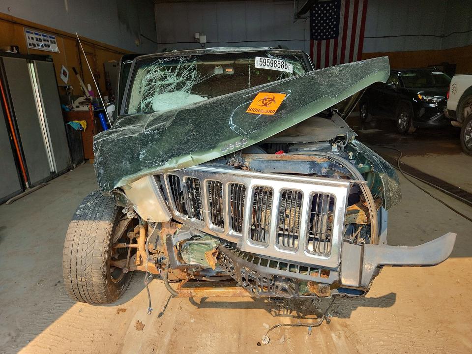 59598586 :رقم المزاد ، 1J8HG48K87C614808 vin ، 2007 Jeep Commander مزاد بيع