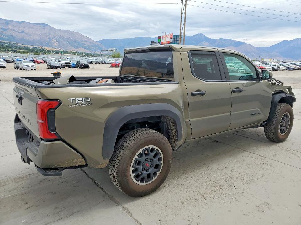 61778436 :رقم المزاد ، 3TMLB5JNXTM243962 vin ، 2026 Toyota Tacoma مزاد بيع