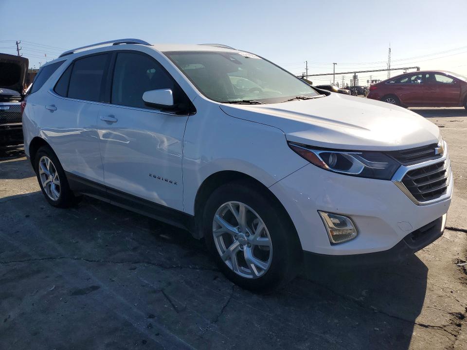 2020 Chevrolet Equinox მანქანა იყიდება აუქციონზე, vin: 3GNAXVEX7LS615247, აუქციონის ნომერი: 62076256