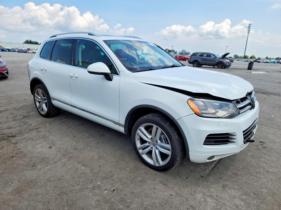 Auction sale of the 2013 Volkswagen Touareg, vin: WVGEP9BP3DD004411, lot number: 63197496