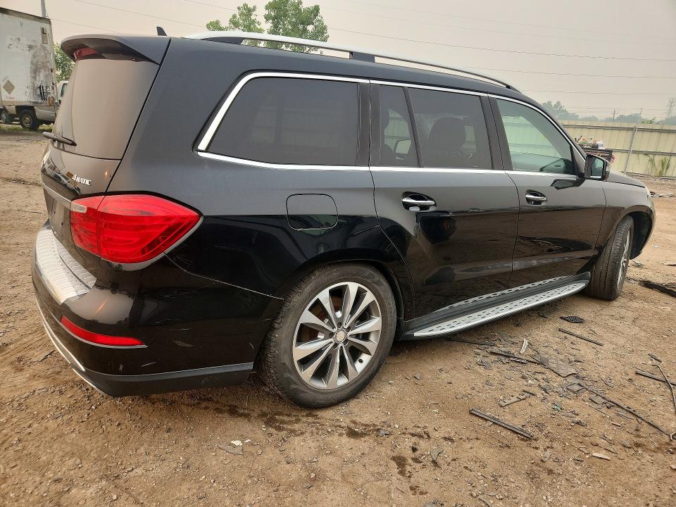 61364236 :رقم المزاد ، 4JGDF6EE1FA505034 vin ، 2015 Mercedes-benz Gl مزاد بيع