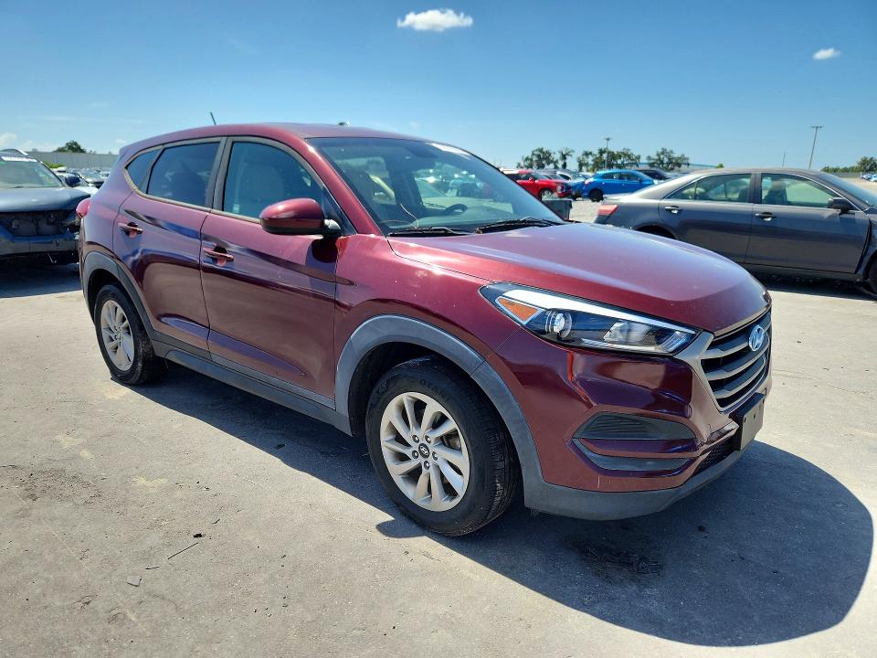 62275326 :رقم المزاد ، KM8J23A46HU546156 vin ، 2017 Hyundai Tucson مزاد بيع