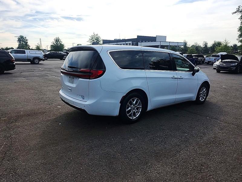 2023 Chrysler Pacifica მანქანა იყიდება აუქციონზე, vin: 2C4RC1FG8PR590442, აუქციონის ნომერი: 63382116