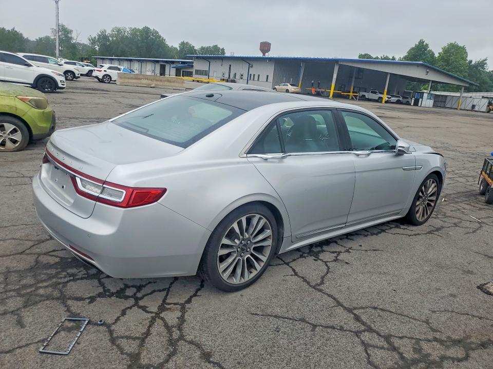 59883266 :رقم المزاد ، 1LN6L9NC6H5608060 vin ، 2017 Lincoln Continental مزاد بيع