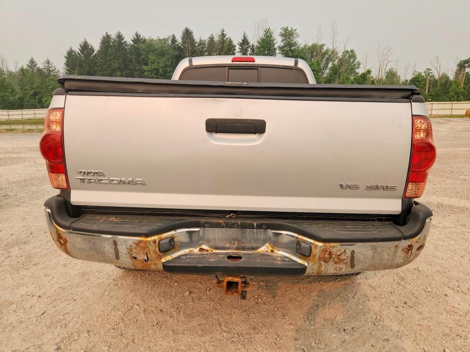 61150736 :رقم المزاد ، 5TEUU42N16Z218253 vin ، 2006 Toyota Tacoma مزاد بيع