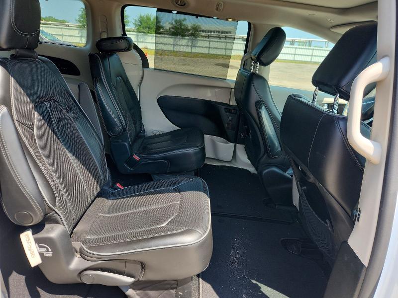 Продажа на аукционе авто 2019 Chrysler Pacifica, vin: 2C4RC1GG2KR627556, номер лота: 63070016
