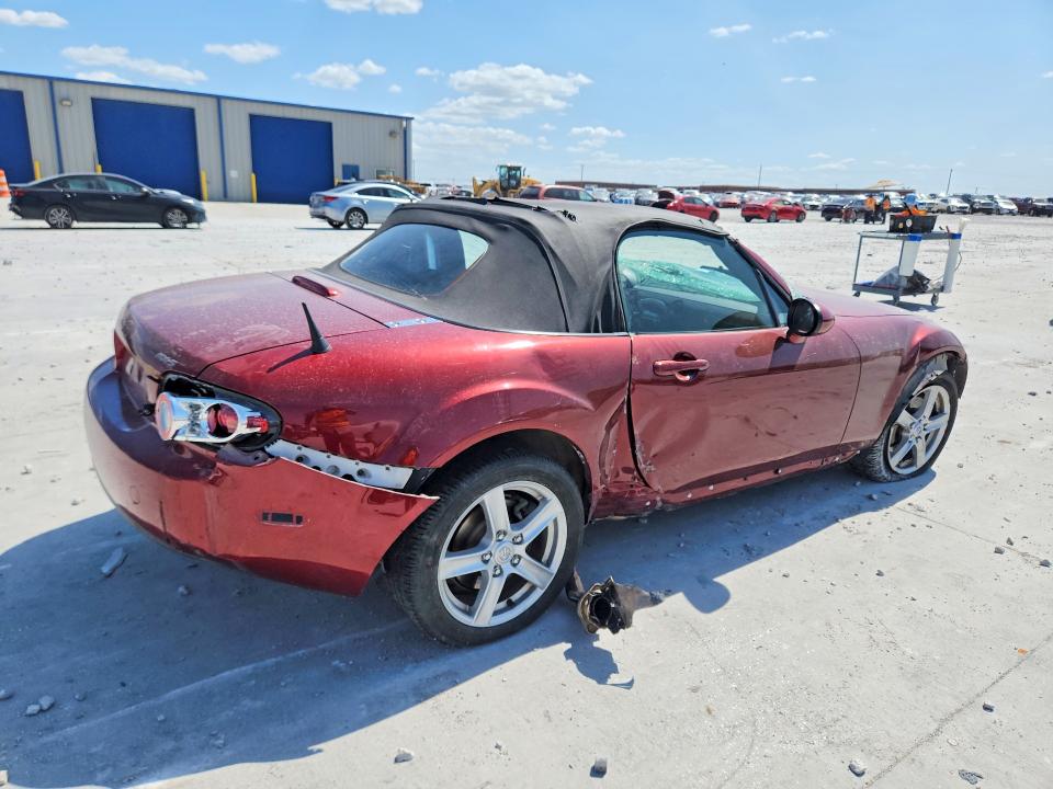 60179306 :رقم المزاد ، JM1NC25F560100450 vin ، 2006 Mazda Mx-5 Miata مزاد بيع