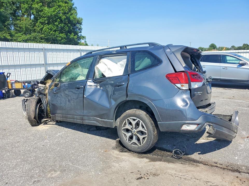Продажа на аукционе авто 2021 Subaru Forester, vin: JF2SKAFC9MH403025, номер лота: 61149446