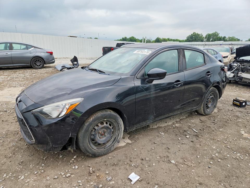 60763176 :رقم المزاد ، 3MYDLBYV1KY516107 vin ، 2019 Toyota Yaris مزاد بيع
