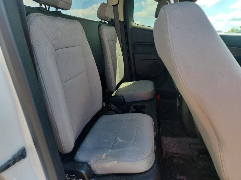 60845586 :رقم المزاد ، 1GCHSBEA7H1315121 vin ، 2017 Chevrolet Colorado مزاد بيع