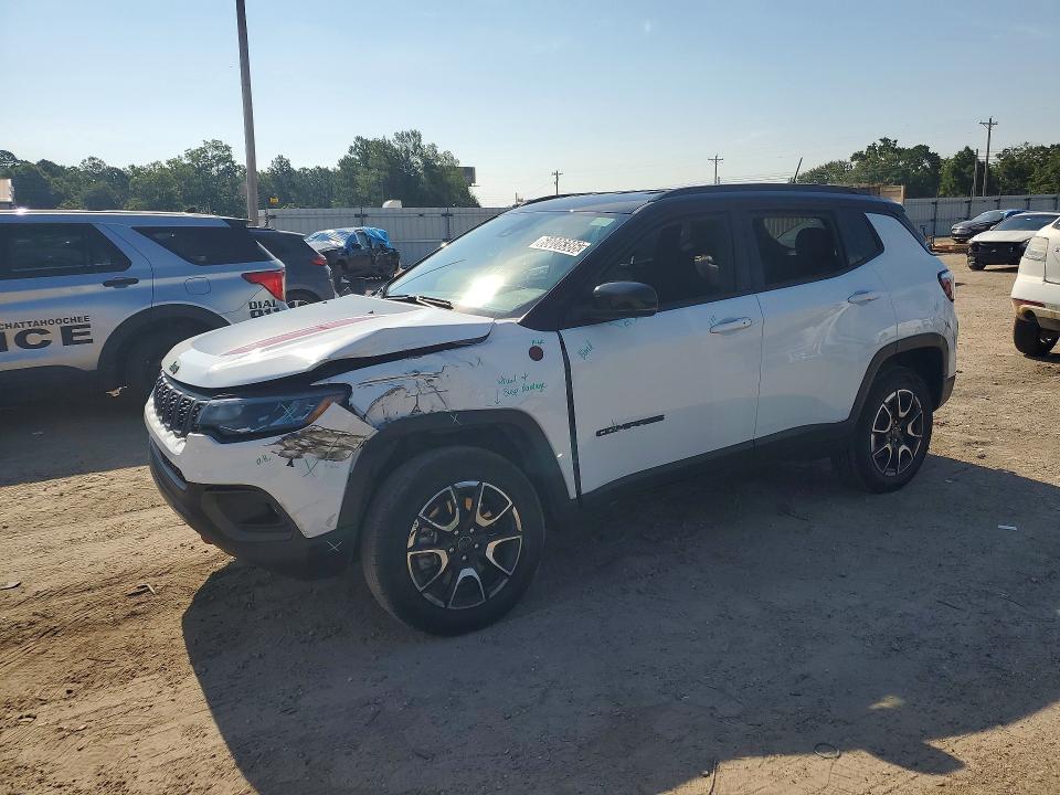 2025 Jeep Compass მანქანა იყიდება აუქციონზე, vin: 3C4NJDDN4ST532423, აუქციონის ნომერი: 60006386