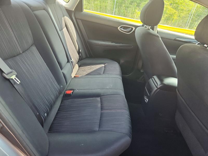 Продаж на аукціоні авто 2016 Nissan Sentra, vin: 3N1AB7AP0GL677987, номер лоту: 61434406