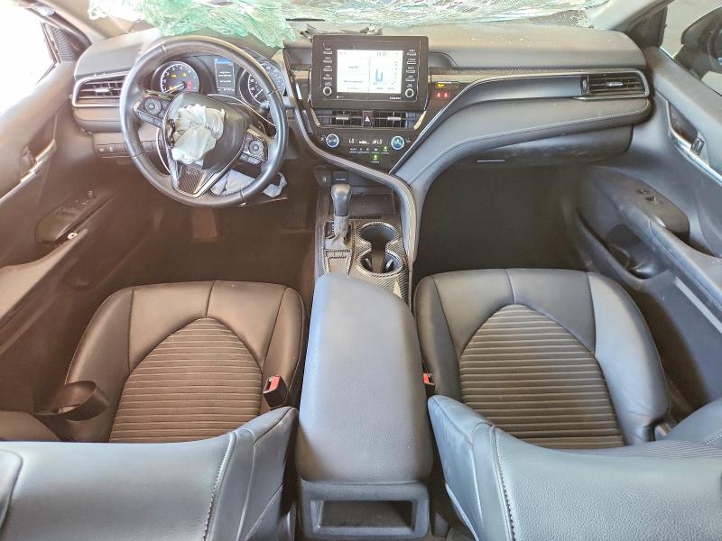 59917676 :رقم المزاد ، 4T1G11AK4NU011080 vin ، 2022 Toyota Camry مزاد بيع