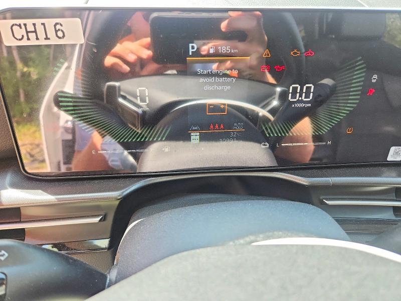 52304426 :رقم المزاد ، KNDPVDDG7T7266156 vin ، 2026 Kia Sportage Hybrid مزاد بيع